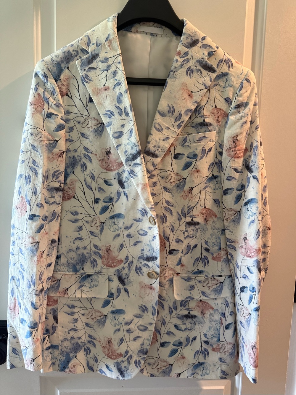 TALLIA Floral Blazer in White, Blue and Pink